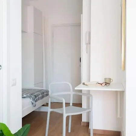Апартаменты Modern House Dergano A 150 Metri Metro *
